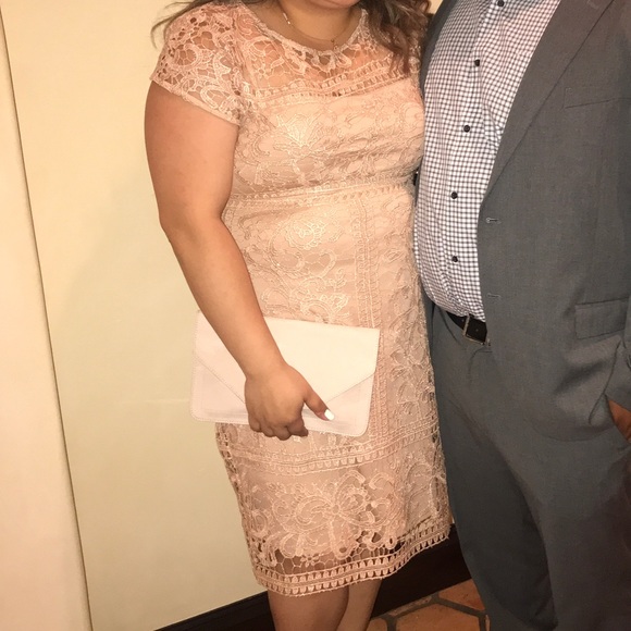 Marina – Lace Cap Sleeve Dress - Picture 4 of 4